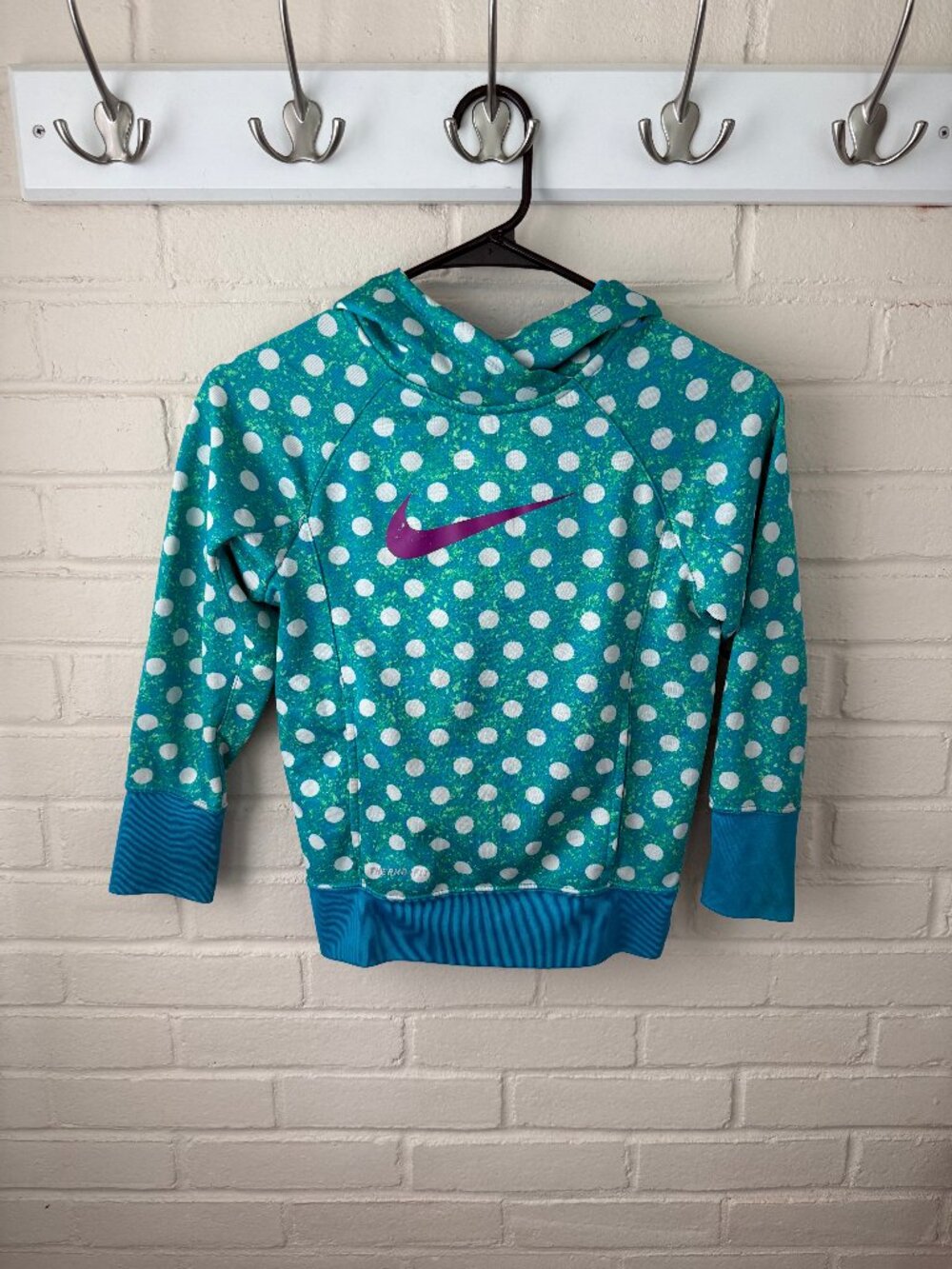 Nike | Girls Therma-FIT Polka Dot Pullover Hoodie | Teal Blue Purple | Small
